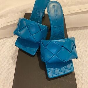 Bottega Veneta Intreccio Sandals 38.5